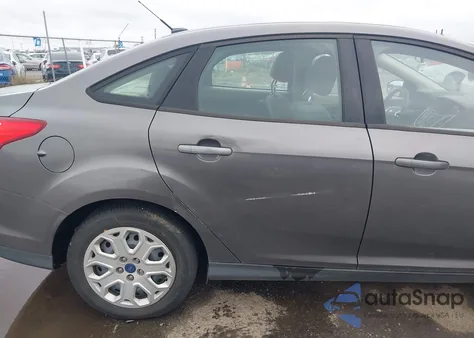 2012 Ford Focus Se from USA, damaged, VIN 1FAHP3F2XCL250928